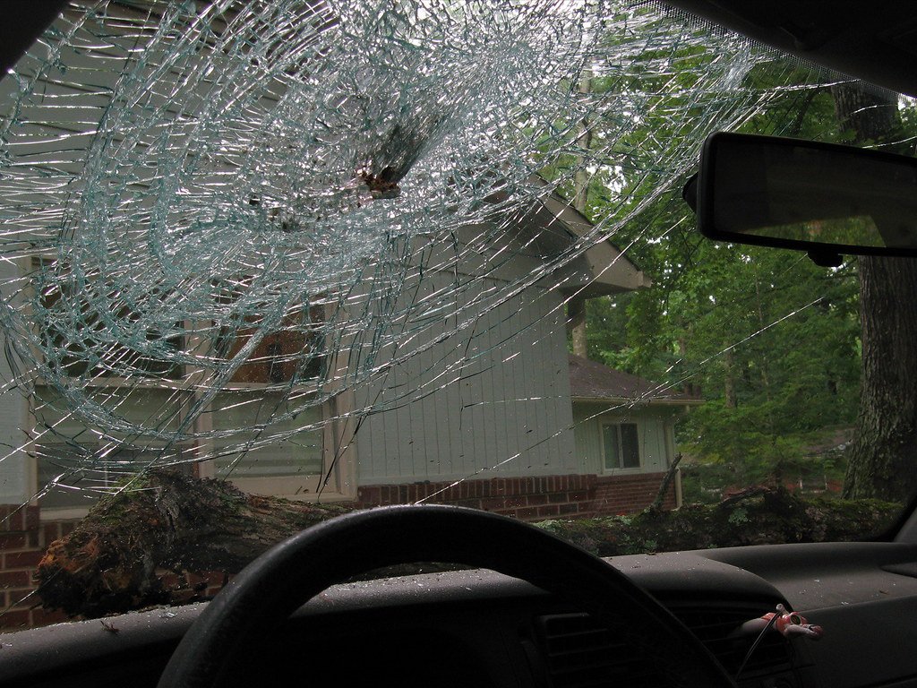 Quando Trocar o Vidro em Vez de Só Consertar